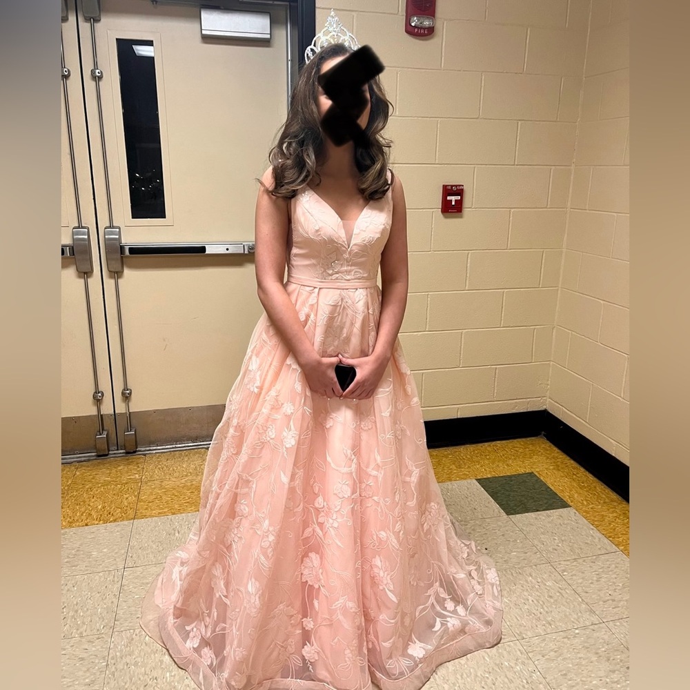 Clarisse size 2 light pink prom/pageant dress